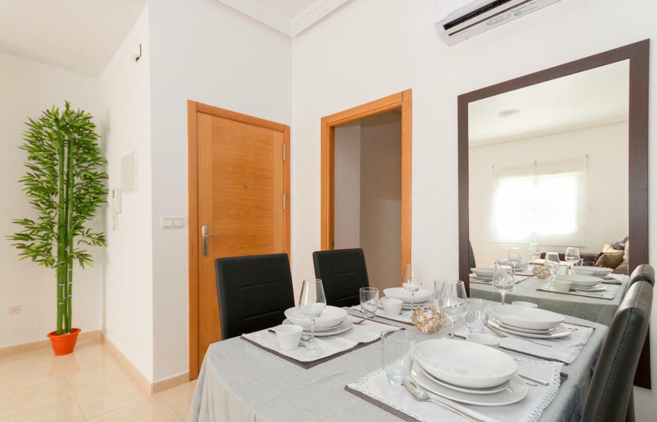 דירות Jacarilla Residential Jardin Del Pintor - La Casa Amarilla מראה חיצוני תמונה